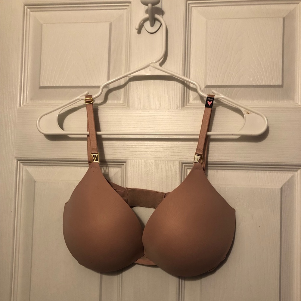 Victoria’s Secret bra
